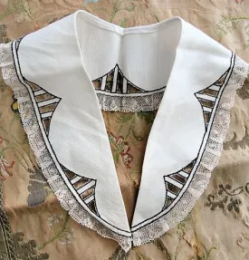 Antique ART DECO Collar Intricate French Lace Trim Lovely Design Downton Abbey Gatsby Bridal Vintage Clothing